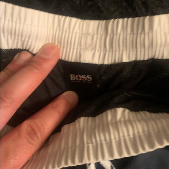 Hugo Boss men’s swim trunks - Picture 3 of 3
